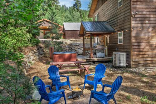 Leavenworth House | Just Plain Getaway by NW Comfy Cabins