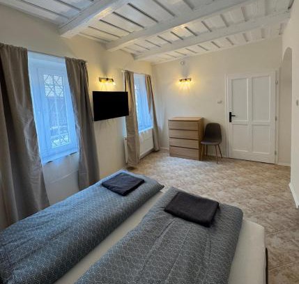 Gyor Apartment | KatalinKert Apartman 1