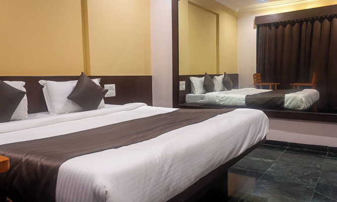 Shirdi Hotel | KB's Grand