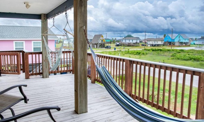 Surfside Beach House | Keepin' It Salty!
