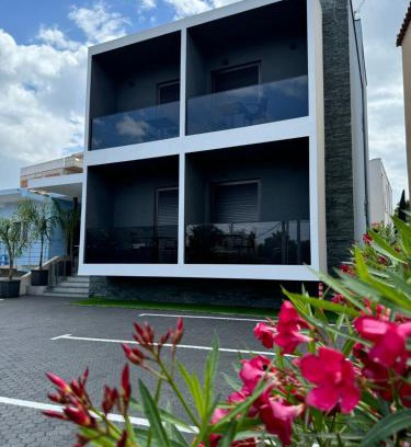 Vlore Hotel | Kevin's ApartHotel