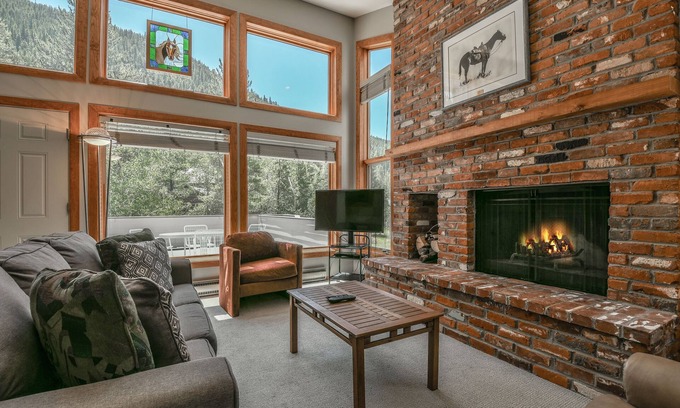 Keystone Apartment | Keystone Bristlecone Home 31