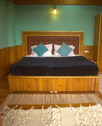 Thunag House | Khaapus Home Naggar