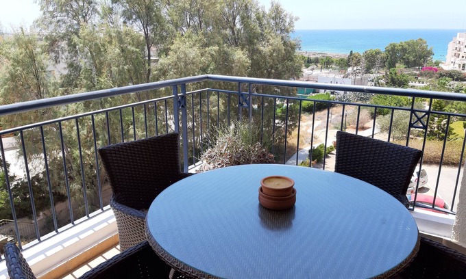 Paphos Apartment | Kings Palace 2- bedroom apartment with sea view
