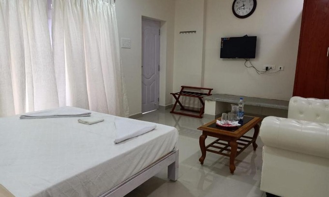 Kalapettai Hotel | Kings Park Resort