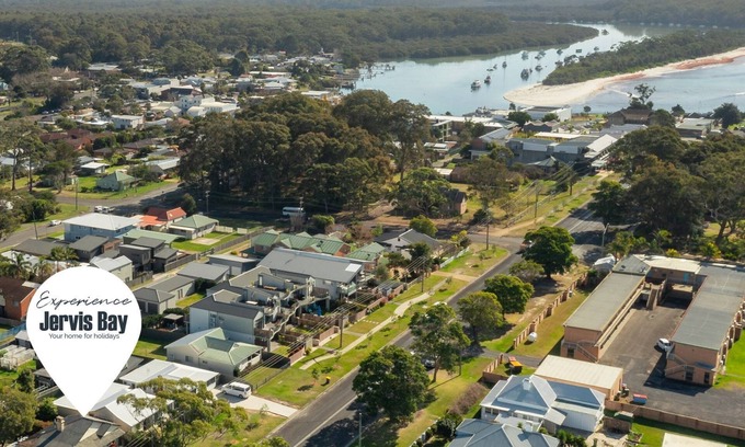 Huskisson Cottage | Kingston Cottage by Experience Jervis Bay