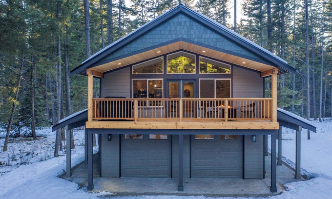 Cle Elum Cabin | Kirby's Cabin by the Lake