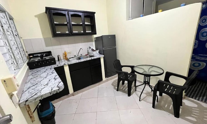 Los Charamicos Apartment | Kitchenette 5 min From beach!