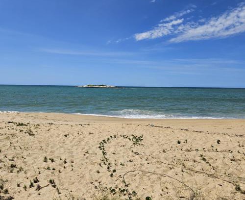 Barra de Sao Joao Apartment | KITNET Beira Mar Prainha Barra - Rio das Ostra
