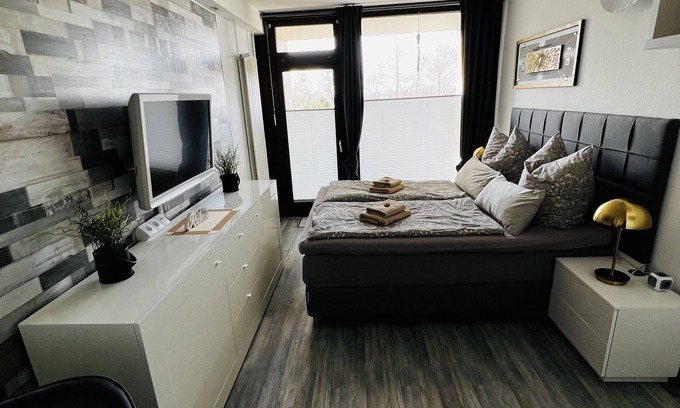 Region Hannover District Apartment | Kleine Möwe, exclusive one-room apartment with sauna in the house, vacation park.