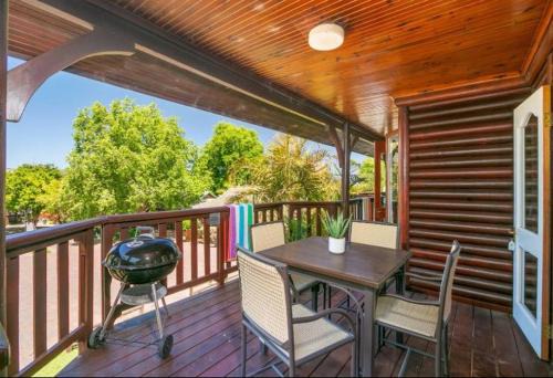 Knysna Ski Chalet | Knysna - Somerschoon Tulip Retreat