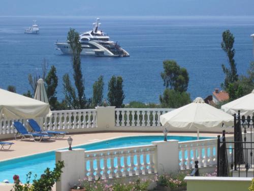 Skiathos Apartment | Kolios View Studios