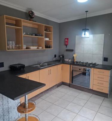 Alberton House | KOUT Guest House