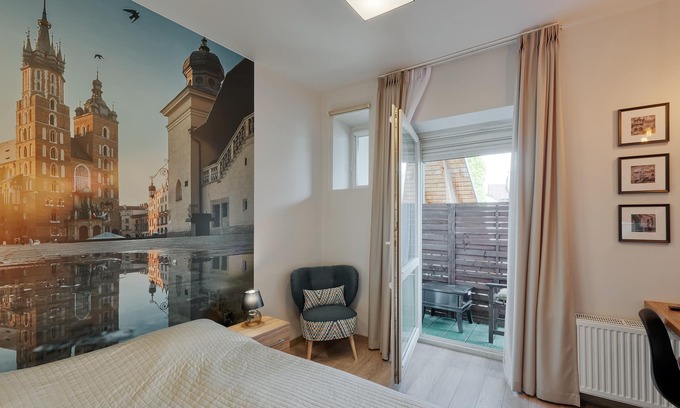 Old Town Apartment | Krakow For You Budget
