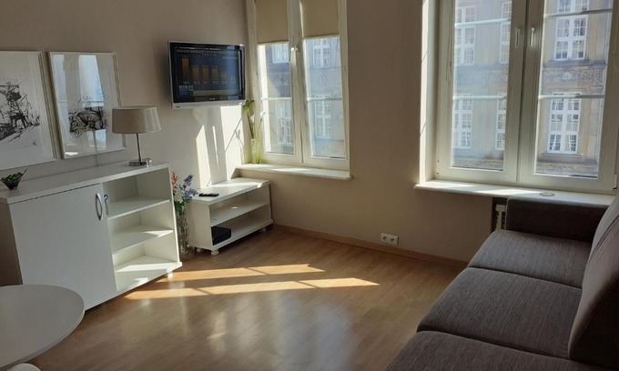 Old Town Apartment | KWATERA