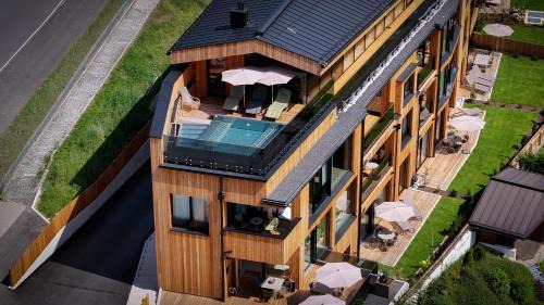 Medraz Apartment | Lärchenlodge SkySpa and Rooftop Pool inklusive Stubai SuperCard