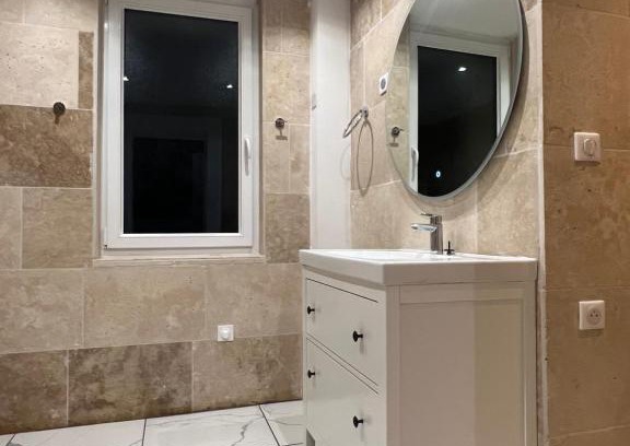 Chalons-en-Champagne Apartment | L´ÉMERAUDE 1