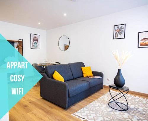 Saint-Quentin Apartment | L'Albatros 007 - Hypercentre * Cosy * Wifi