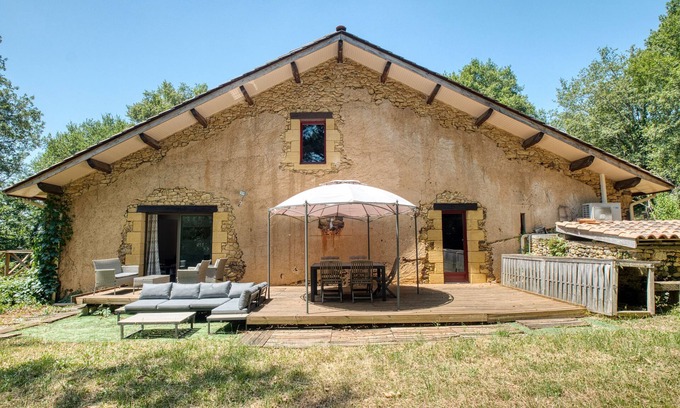 Cadouin House | L'Attrape Rêves – Large Family House in Dordogne, Ideal for 10 People