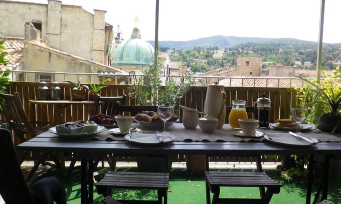 Apt Bed & Breakfast | L'Auberge Espagnole - Bed & Breakfast
