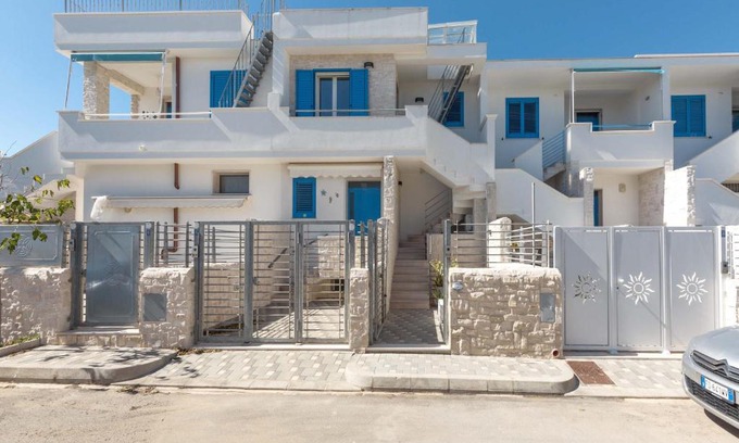 Campomarino di Maruggio Apartment | L`Ebrezza by BarbarHouse