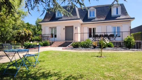 Saint-Georges-sur-Cher Bed & Breakfast | L'Orée des Vignes 41 - Près de Chenonceau et du Zoo de Beauval