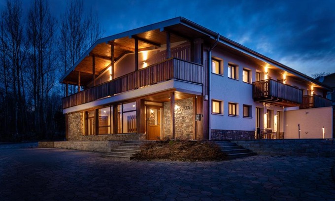 Vysoke Tatry Ski Chalet | La Chata