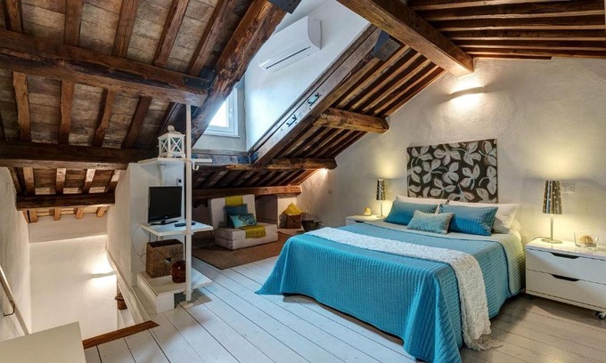 Lake Bracciano Apartment | La Colombaia Nel Castello
