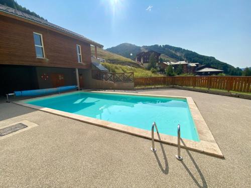 Allos Apartment | La Foux t2 terrasse vue splendide Bds 29