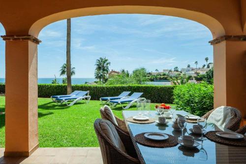 El Faro Apartment | La Joya Seafront by Alfresco Stays
