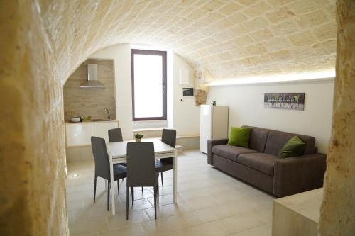 Mesagne House | La Naca dei Messapi Holiday Home