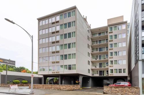 Belltown Hotel | La Quinta by Wyndham Seattle Downtown