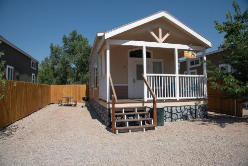 Moab House | La Sal Vista Cabin #08