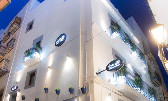 Peniscola Old Town Hostel | La Sepia Boba (Adults only)