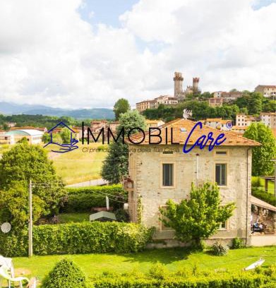 Nozzano Castello Apartment | La Toscana sotto il castello