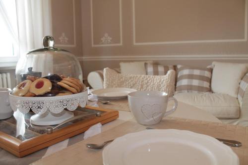 Montecarlo Apartment | La Valinfiore Charmante Wohnung Mit Pool