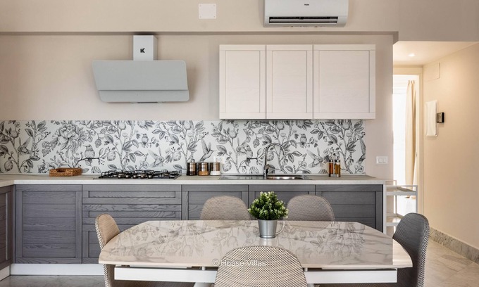 Avola Apartment | La Zagara in Avola With 2 Bedrooms and 2 Bathrooms