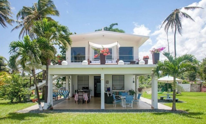 Aguada House | LaCasita Ocean Front House