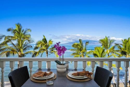 Historic Lahaina Front Street Apartment | Lahaina Shores 523 · LS 523 Direct Beachfront Studio with Stunni