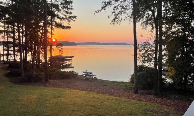 Lake Oconee House | Lake front, Private cove, Big water view