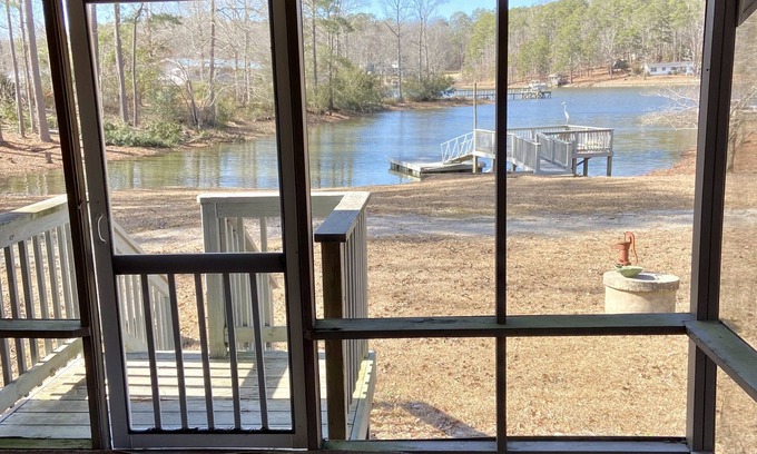 Gilbert House | Lake Murray in Gilbert, SC few miles from Southern Oaks,28 miles Tin Roof Farms