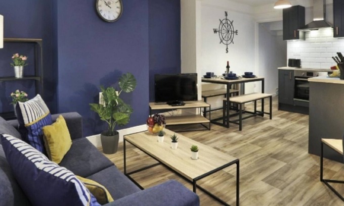 Lowestoft Apartment | Lake View Apartments, Oulton Broads