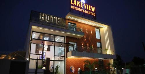 Indore Hotel | Lake View Resort & Restro