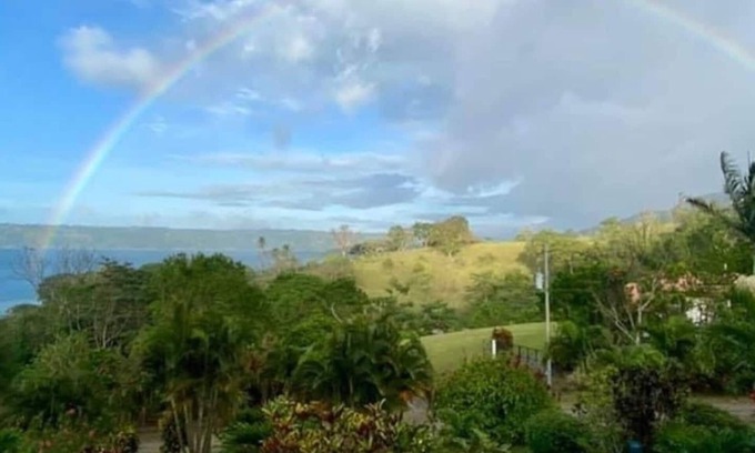 Tronadora Apartment | Lake views, 2nd Fl Apt. Communal Pool & Clubhouse!