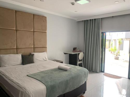 Germiston House | Lamour Guest House Germiston