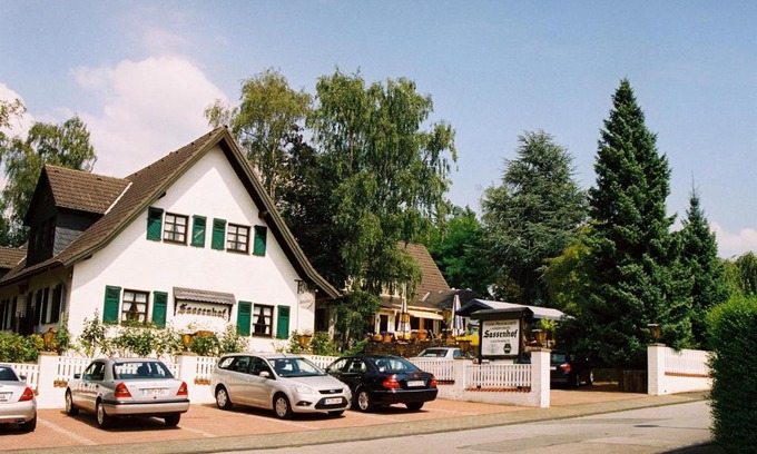 Broich Hotel | Landhaus Sassenhof