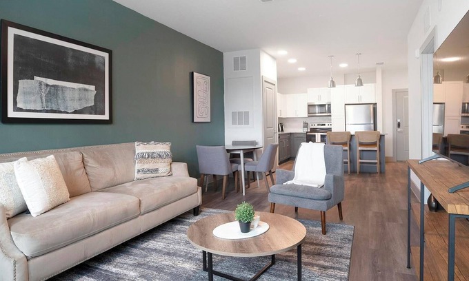 Sanford Apartment | Landing | Amazing 1BD, Pool, Courtyard