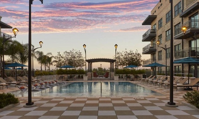 Hitch Village - Fred Wessels Homes Apartment | Landing at Riverworks at Eastern Wharf - 2 Bedrooms in Hitch Village/Fred Wessels Homes