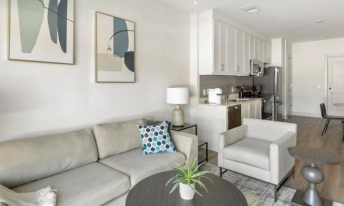 Huntsville Apartment | Landing | Beautiful 1BD, Gym, Clubhouse