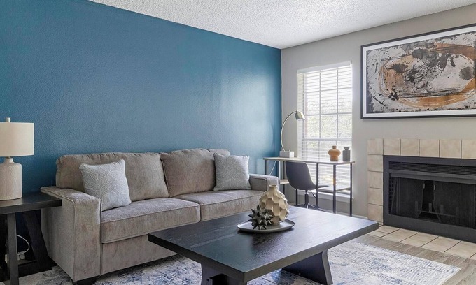 Royal Ridge Apartment | Landing | Incredible 1BD, Clubhouse, Pool